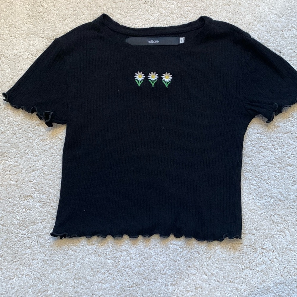 Cropped tee